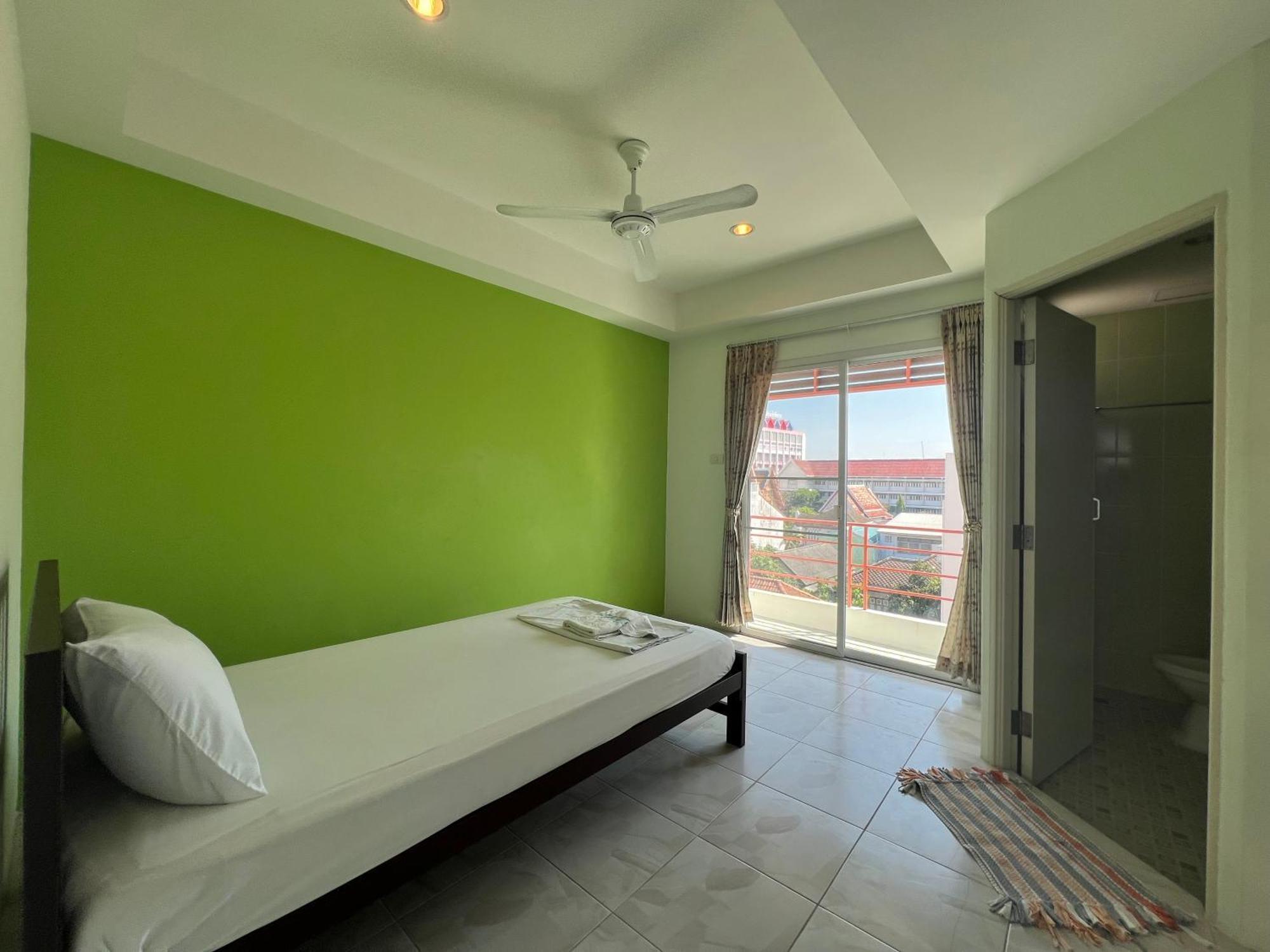 Bonita House Hotel กรุงเทพมหานคร ภายนอก รูปภาพ