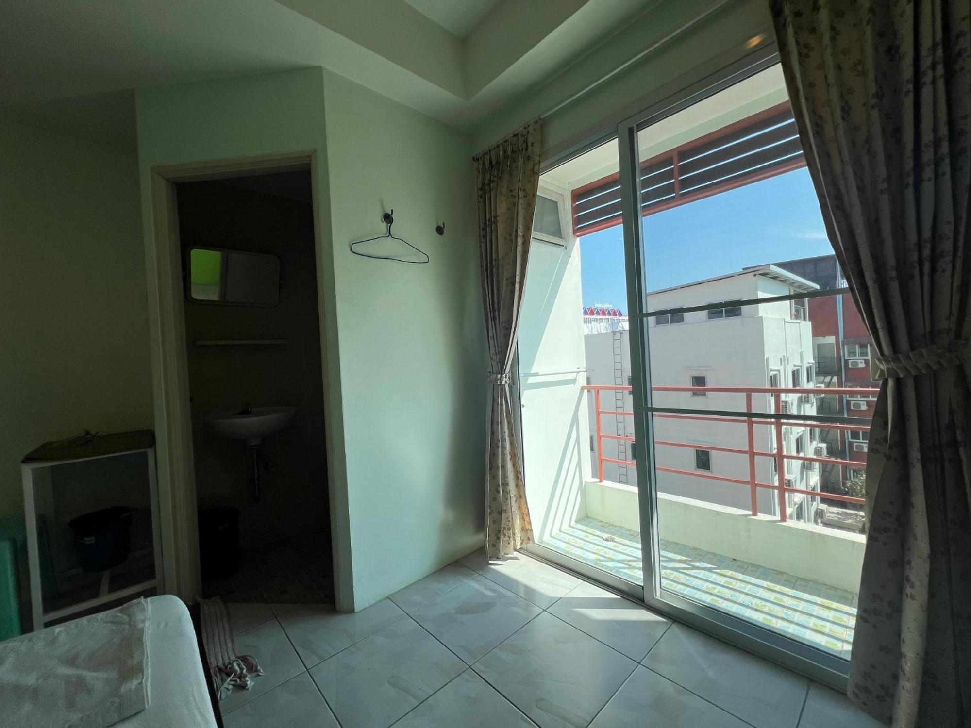 Bonita House Hotel กรุงเทพมหานคร ภายนอก รูปภาพ